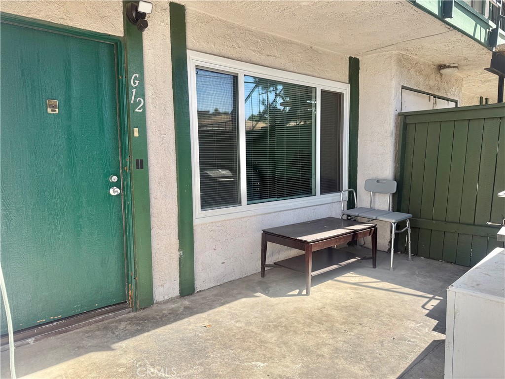 1735 E Washington