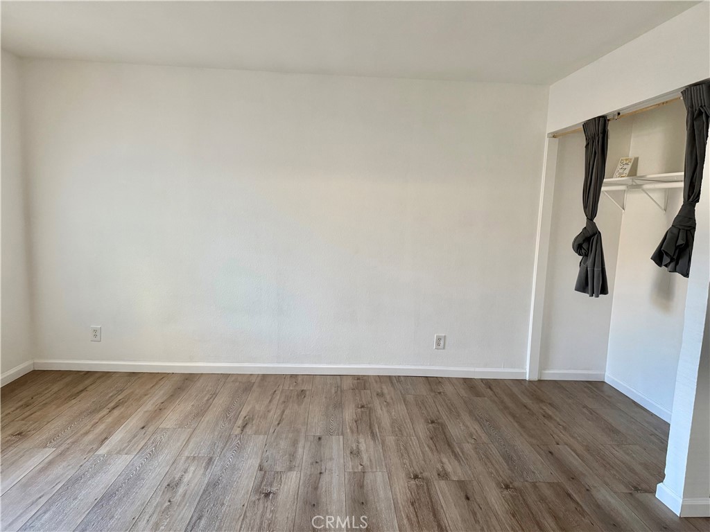 1735 E Washington