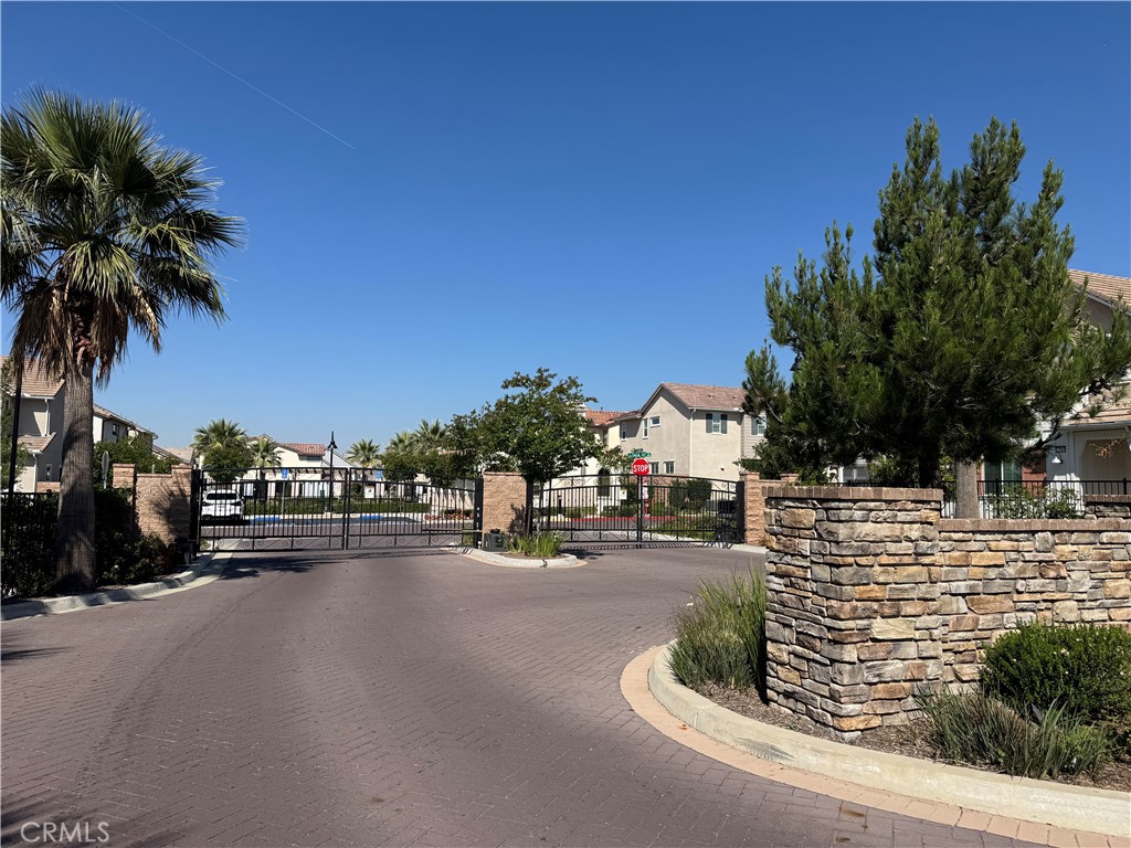 7018 Aloe Ln
