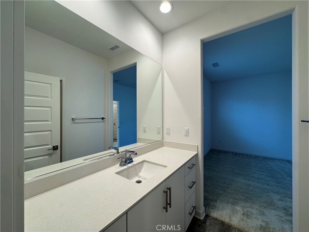 7018 Aloe Ln