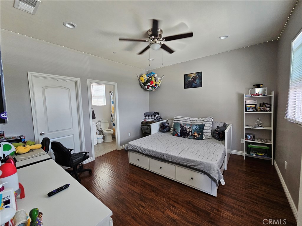 1036 Fernleaf