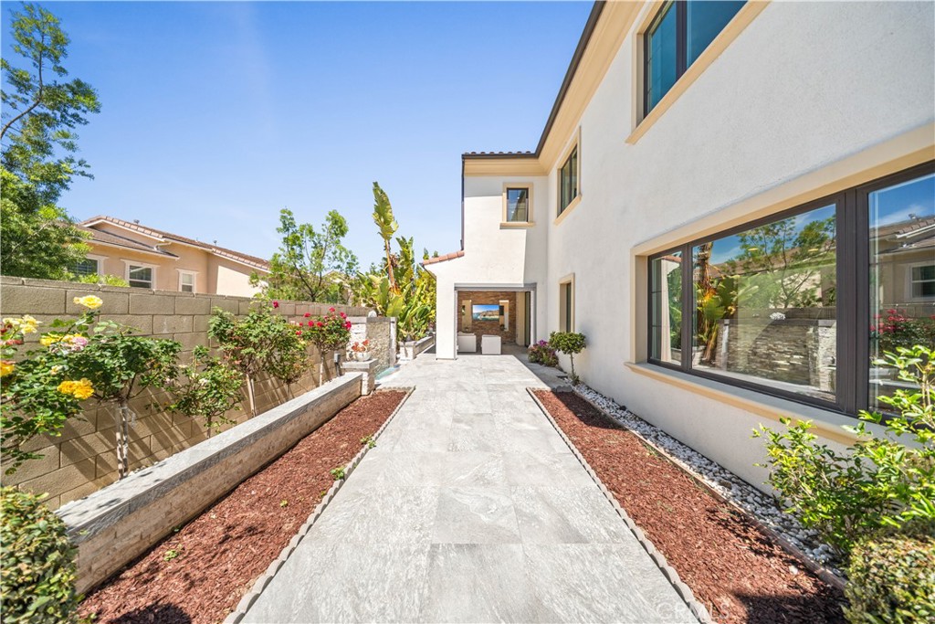 114 Interstellar