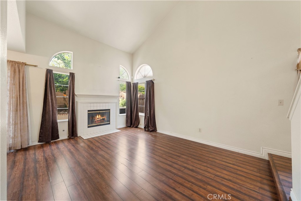8850 Snow Creek Dr