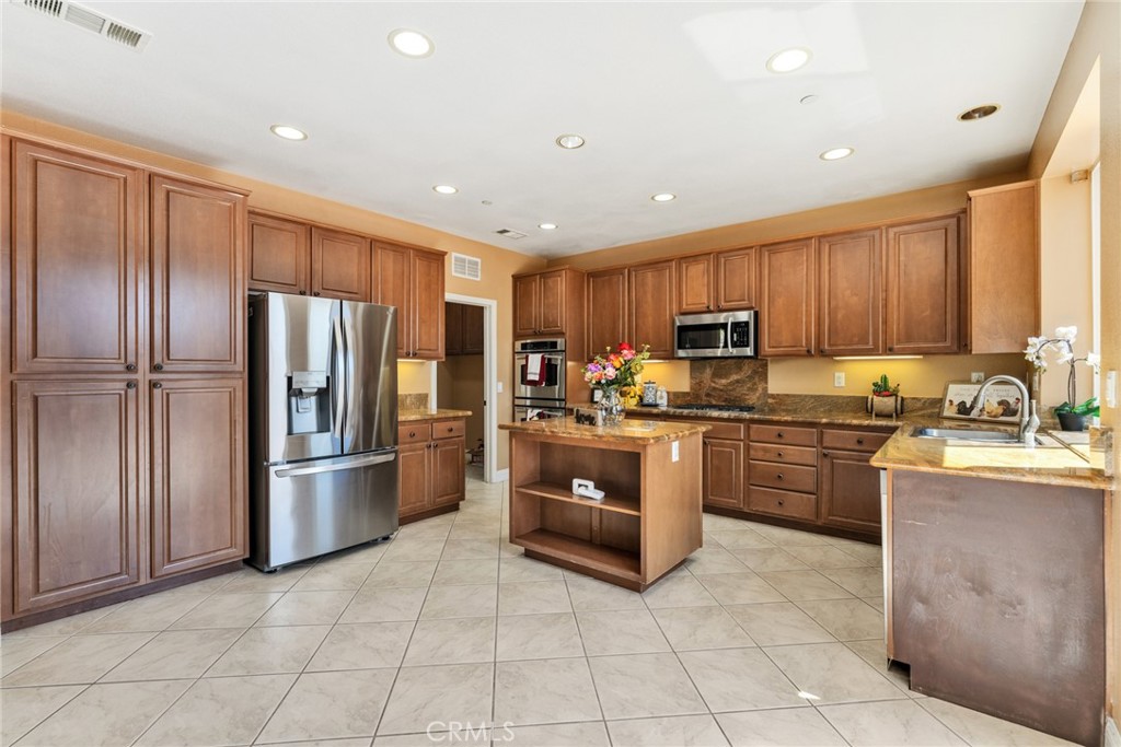 6260 Taylor Canyon