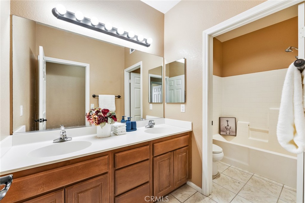 6260 Taylor Canyon