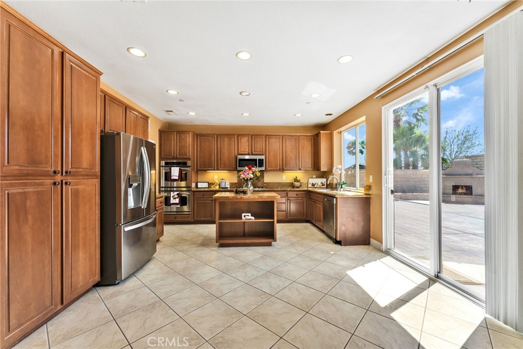 6260 Taylor Canyon