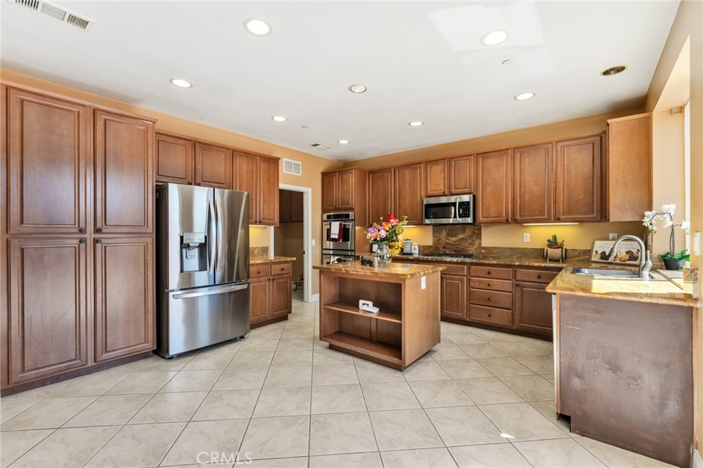 6260 Taylor Canyon