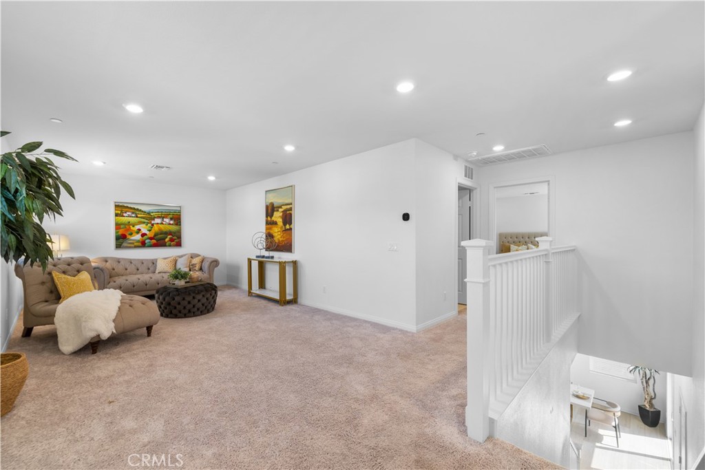 3918 E E Cambria Privado