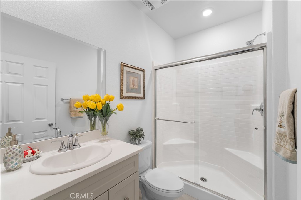 3918 E E Cambria Privado