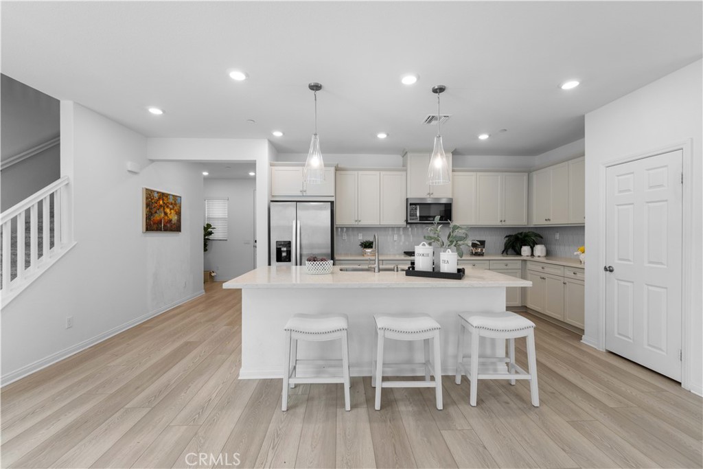 3918 E E Cambria Privado