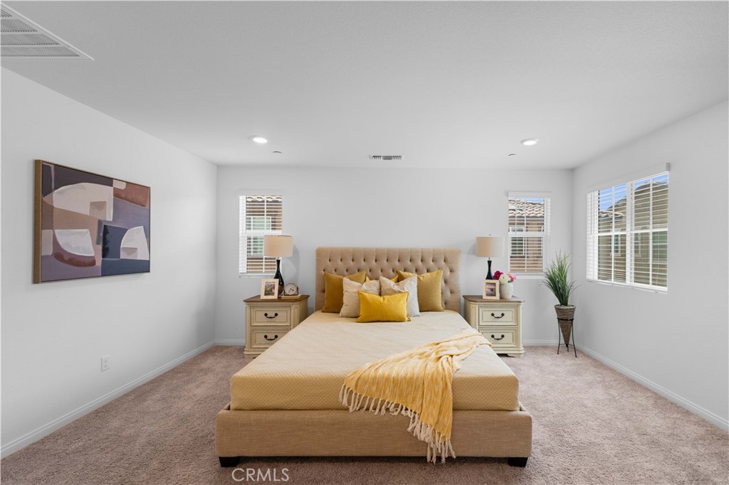 3918 E E Cambria Privado