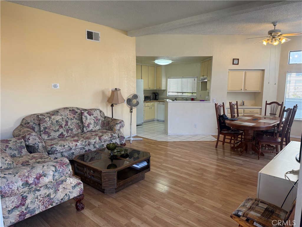 27 Willowcrest Lane