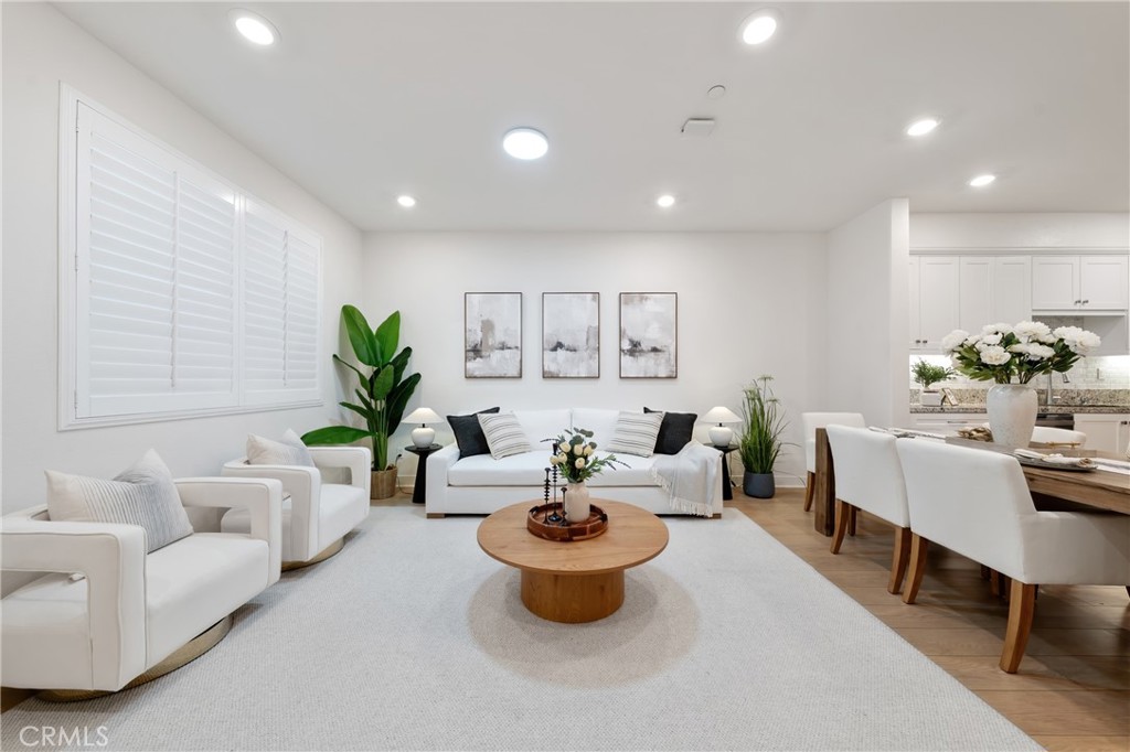 2612 Winston Court