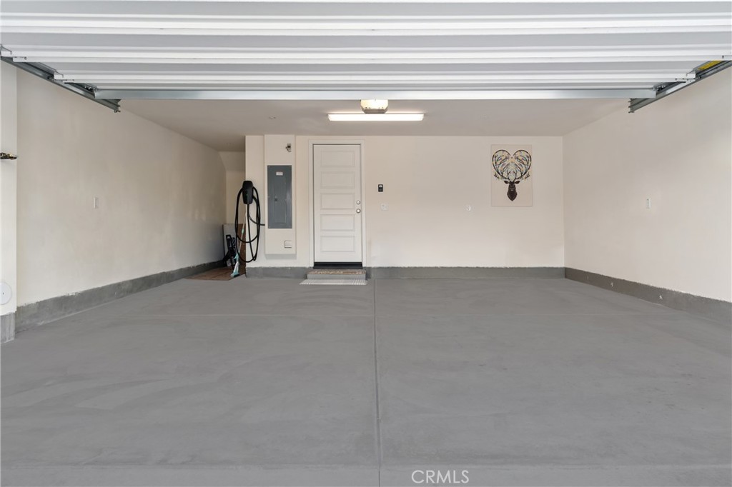 2612 Winston Court