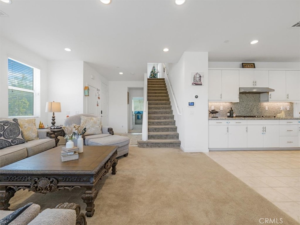 4858 S Avocado Trail