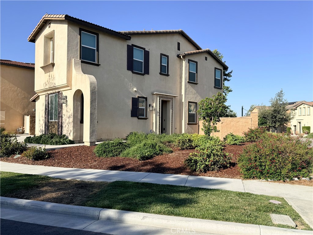 4858 S Avocado Trail