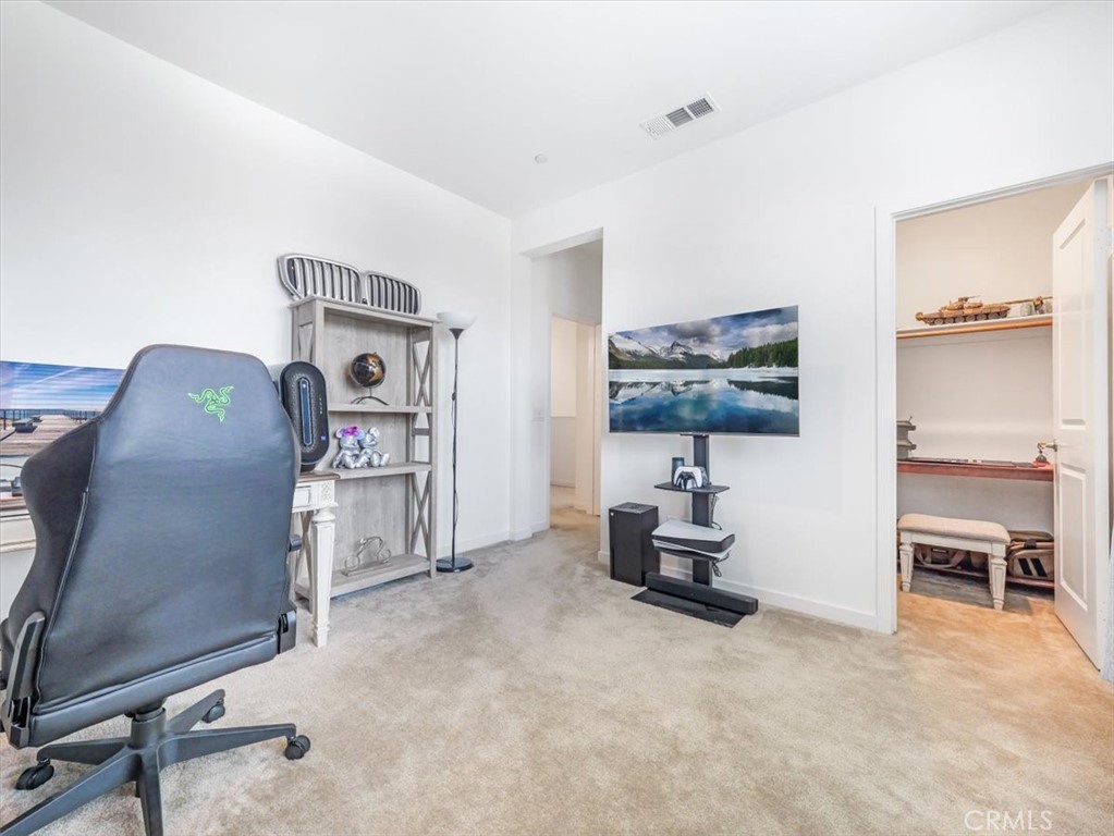 4858 S Avocado Trail