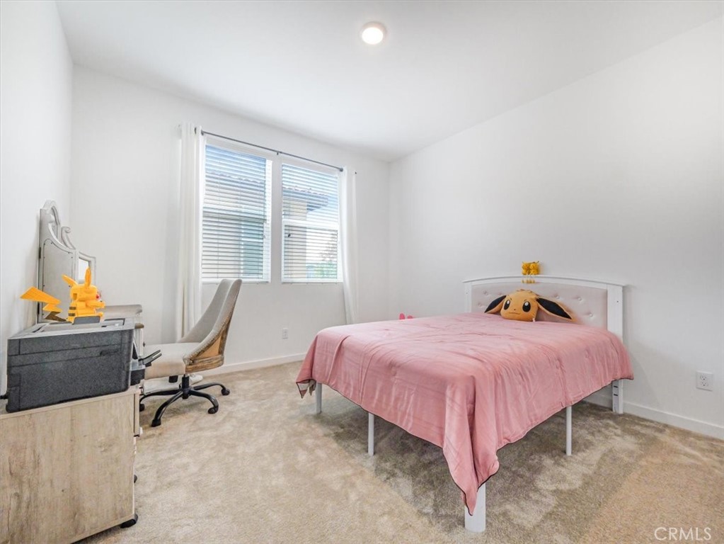 4858 S Avocado Trail