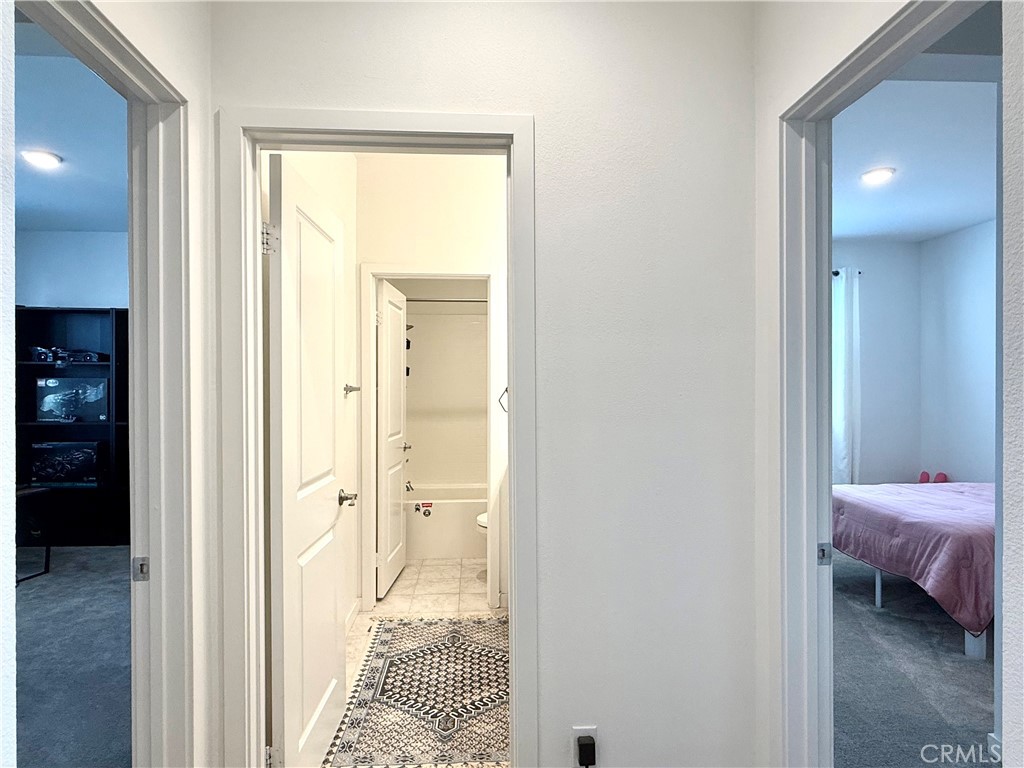 4858 S Avocado Trail