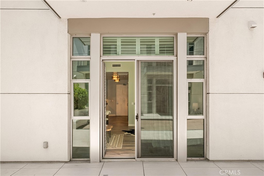 238 S Arroyo
