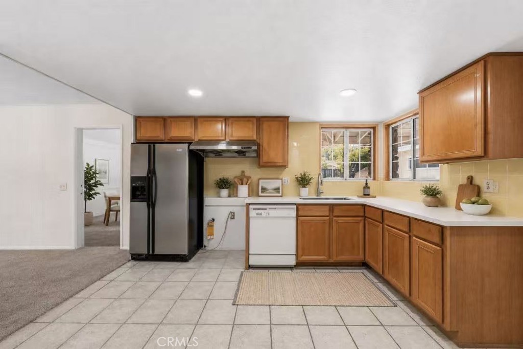 1370 Wake Forest