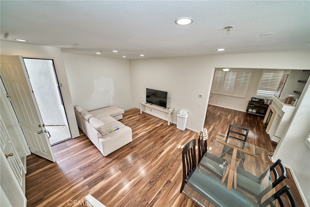 243 Seacountry ln