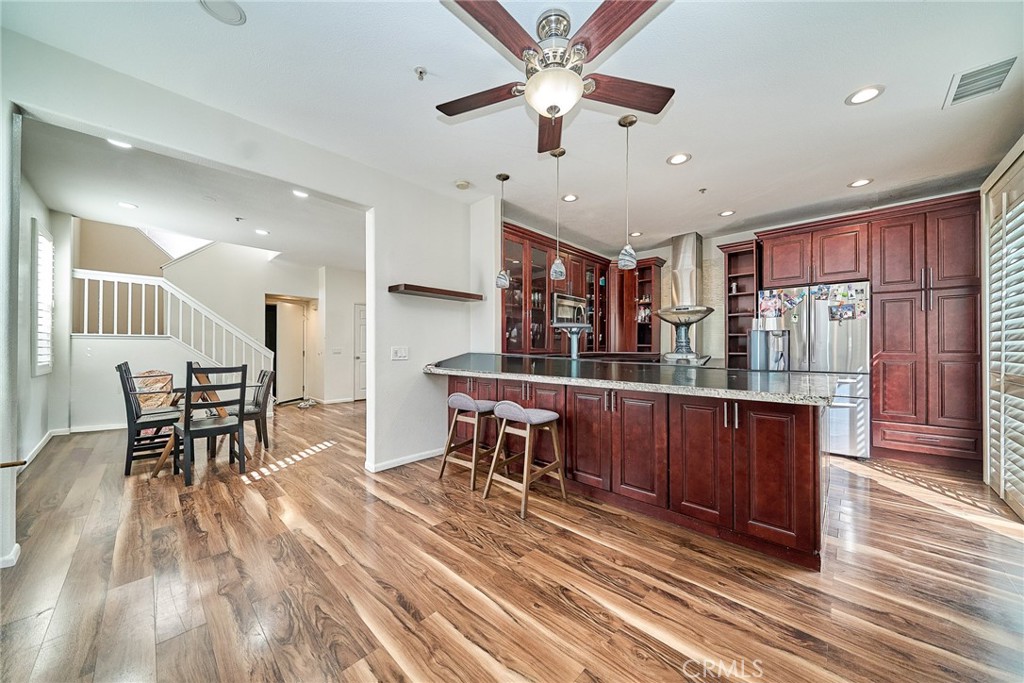243 Seacountry ln