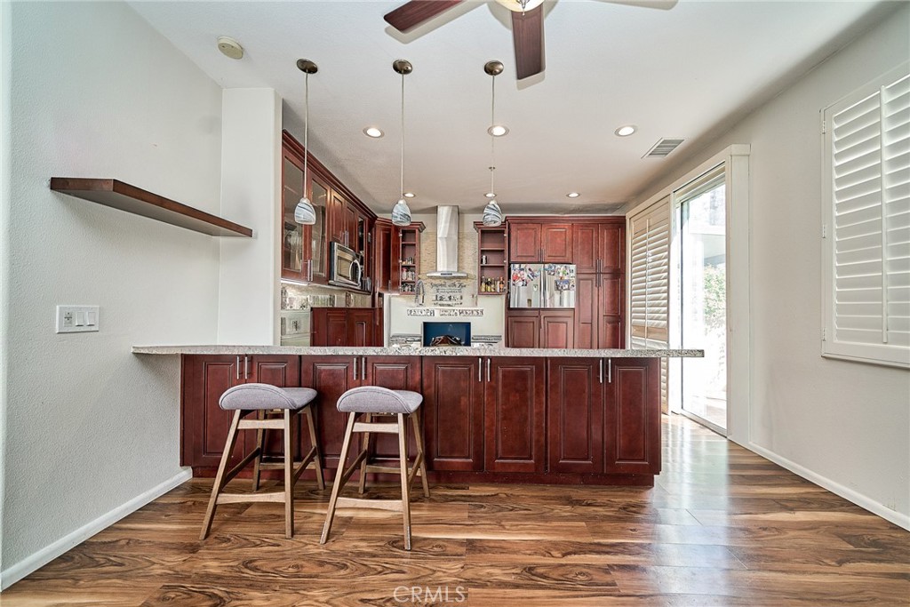 243 Seacountry ln