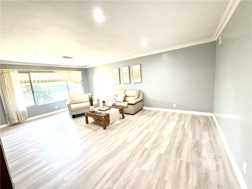 216 S Homerest