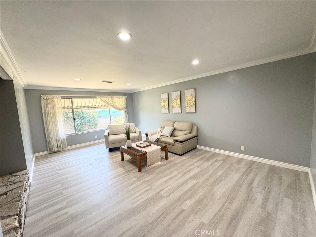 216 S Homerest