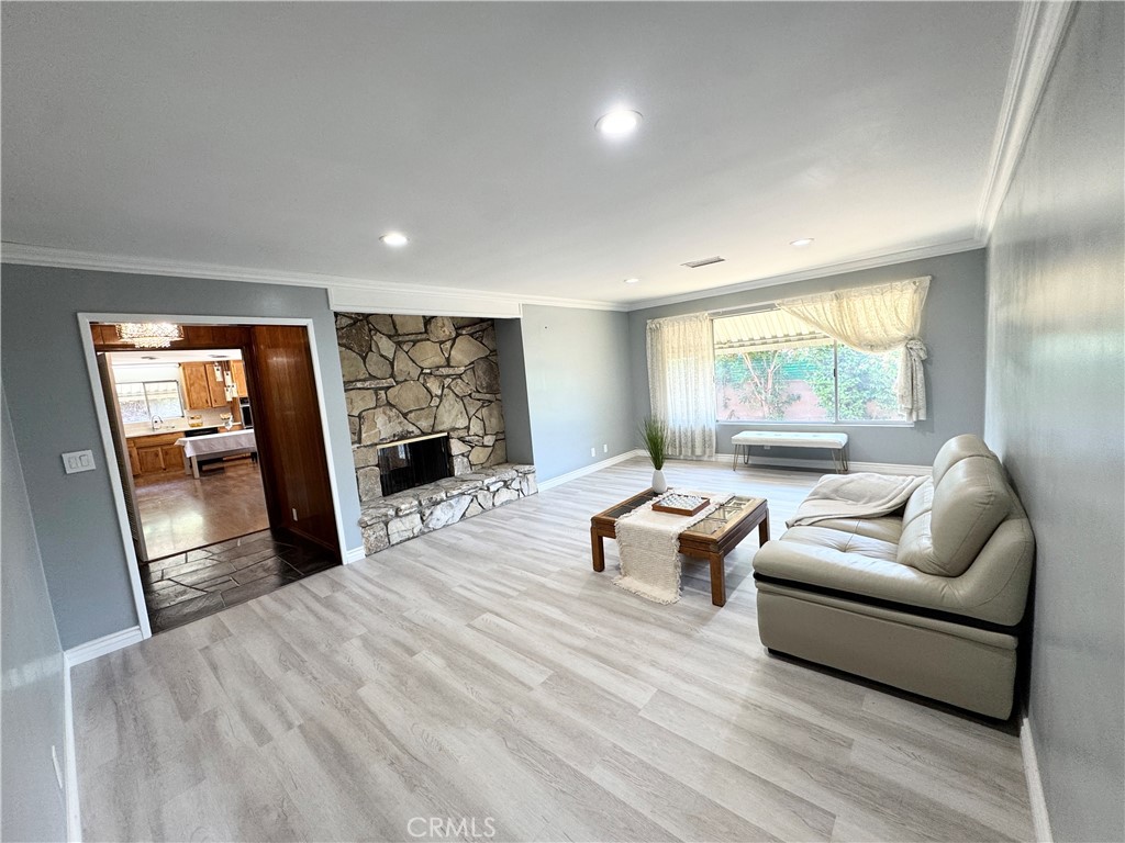 216 S Homerest