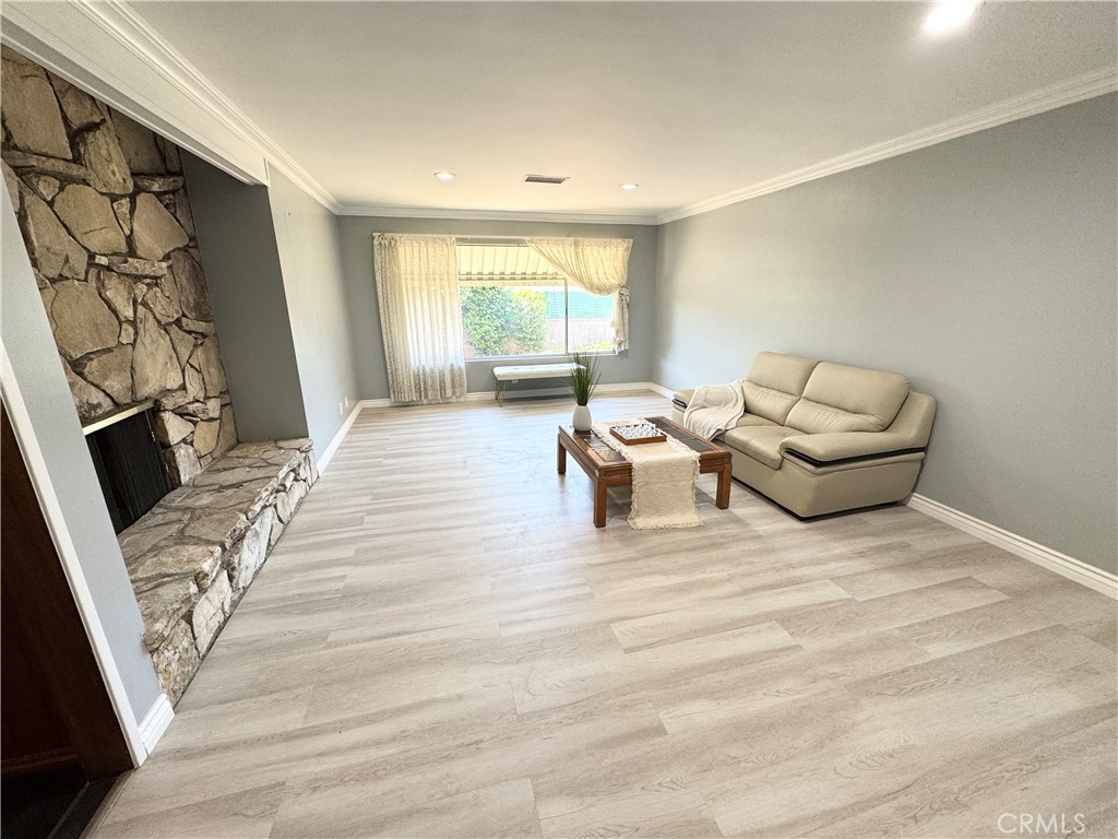 216 S Homerest