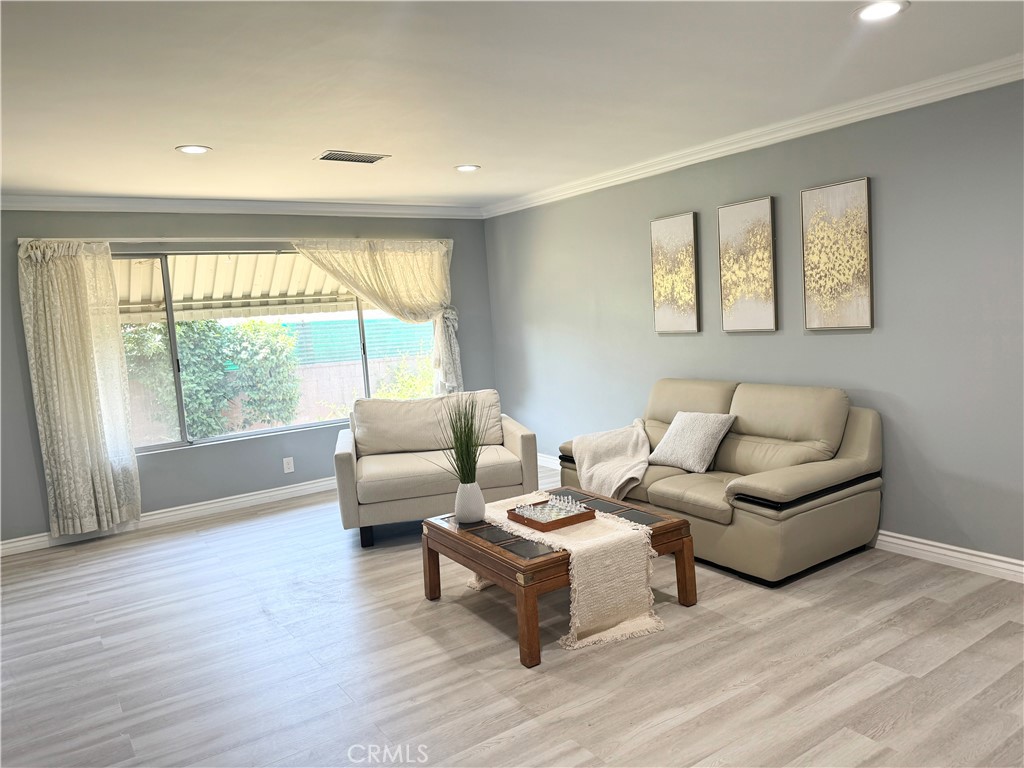 216 S Homerest