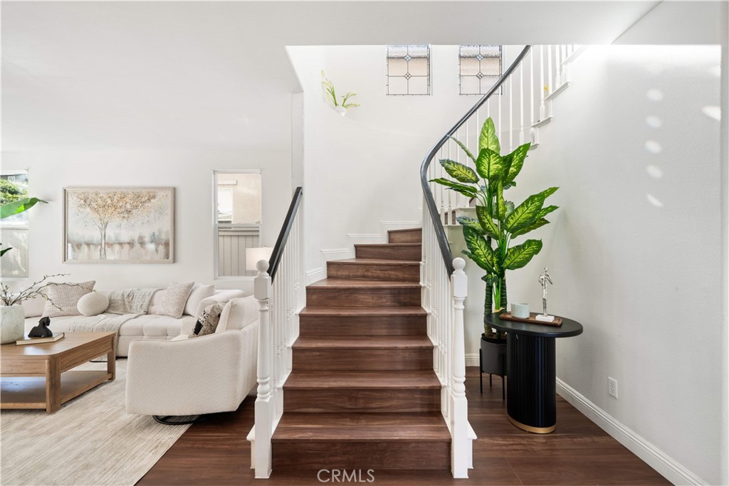 3271 Willow Hollow Road