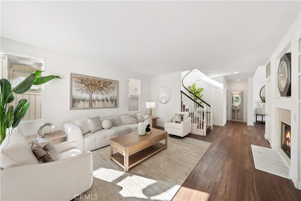 3271 Willow Hollow Road