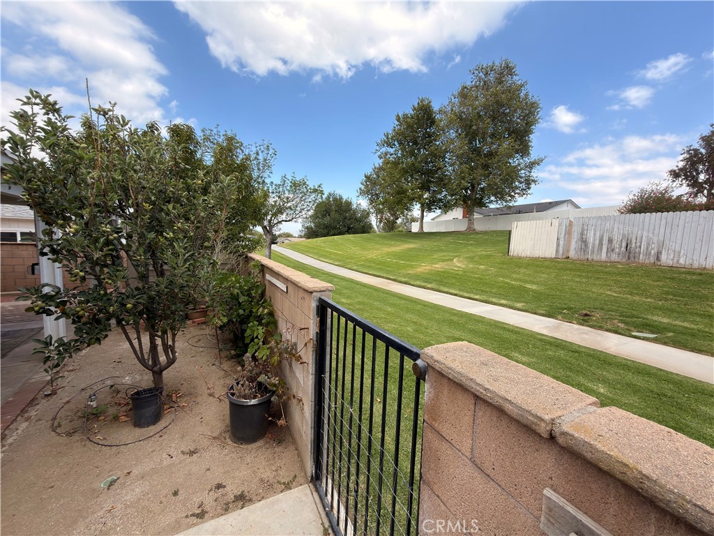 7120 Idyllwild Lane