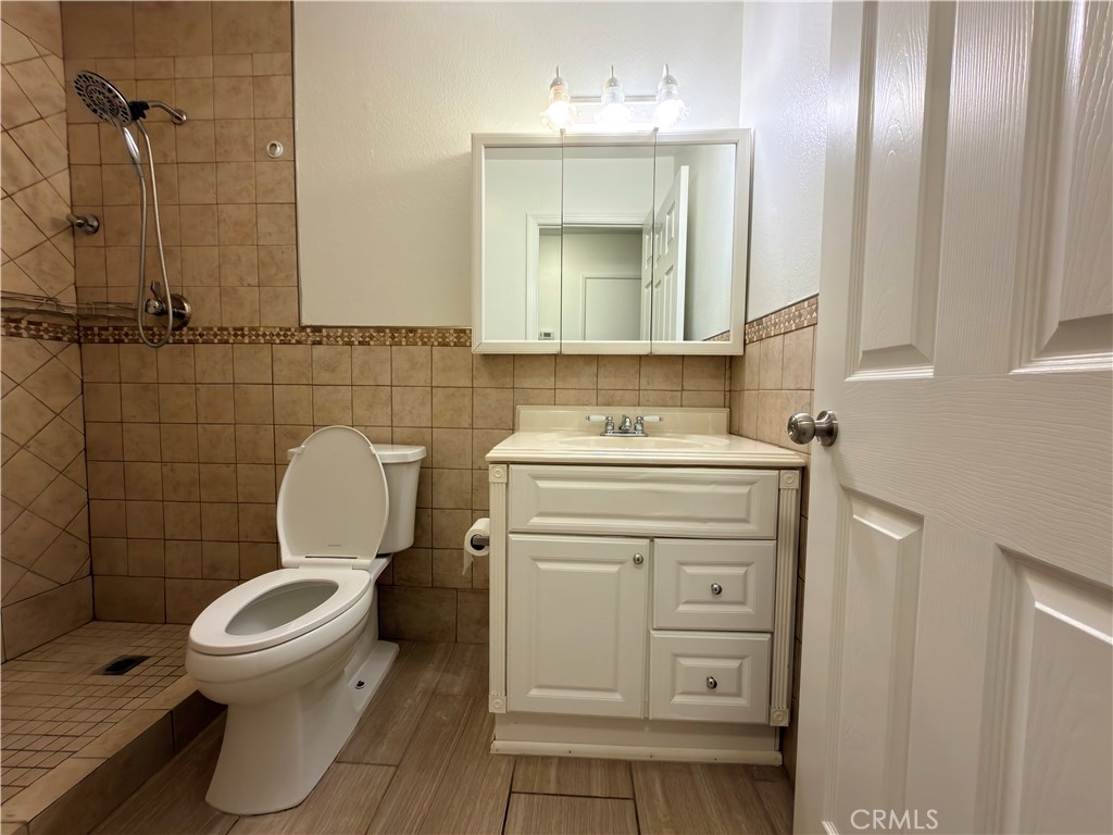 7120 Idyllwild Lane