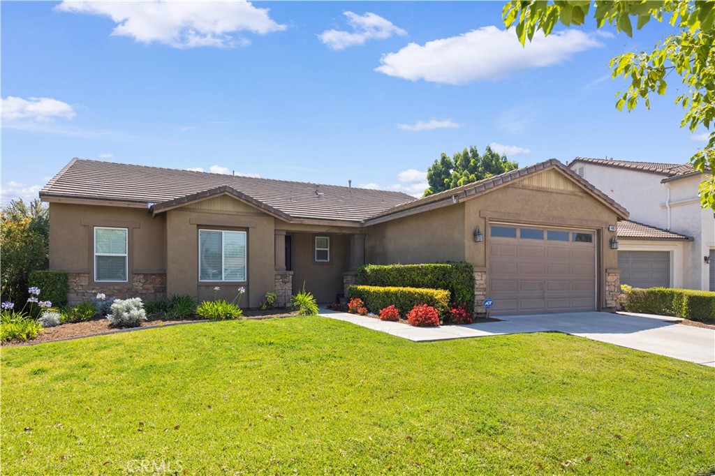 14807 Meadows Way Drive