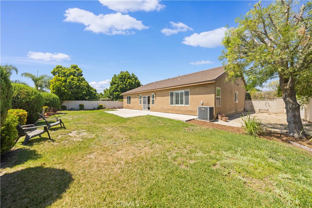 14807 Meadows Way Drive