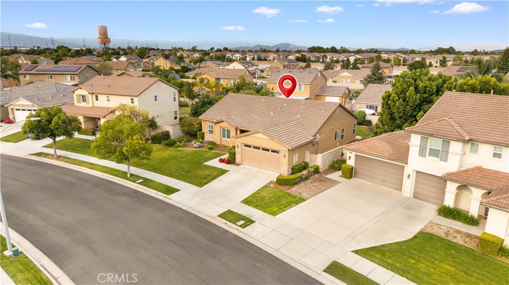14807 Meadows Way Drive