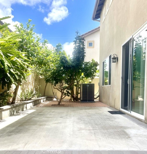 1224 S Cabernet Circle