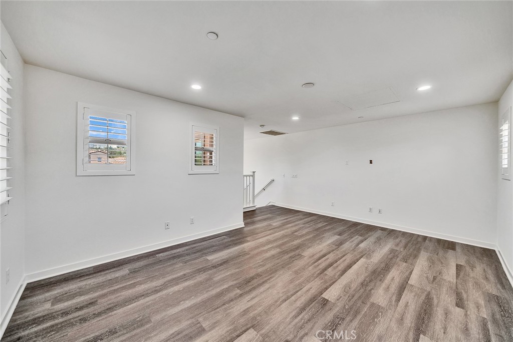 182 Finch
