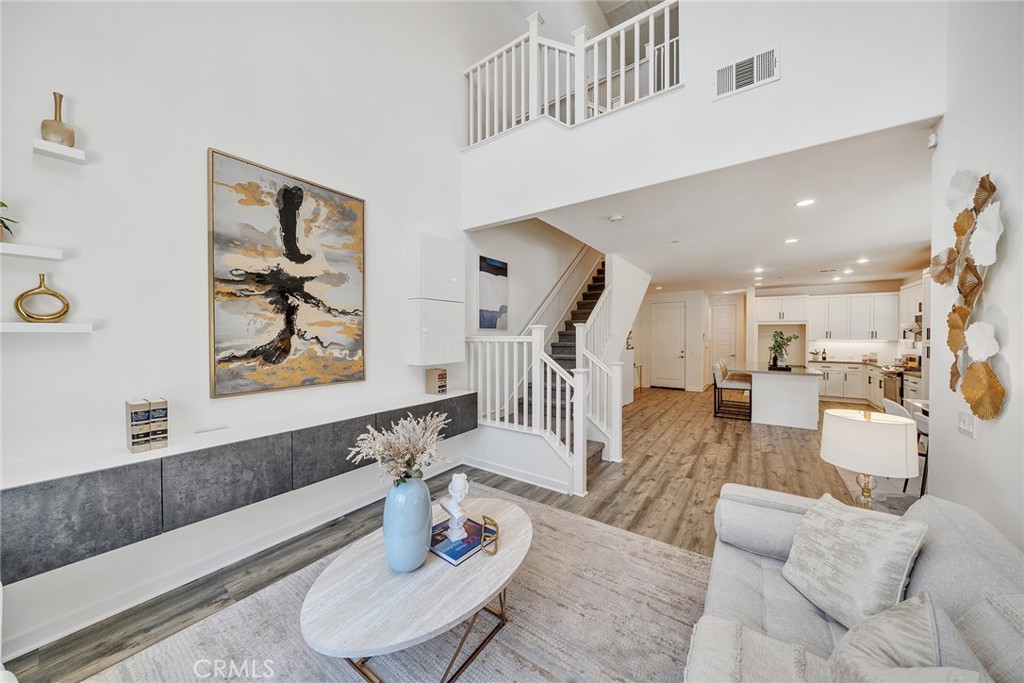 182 Finch
