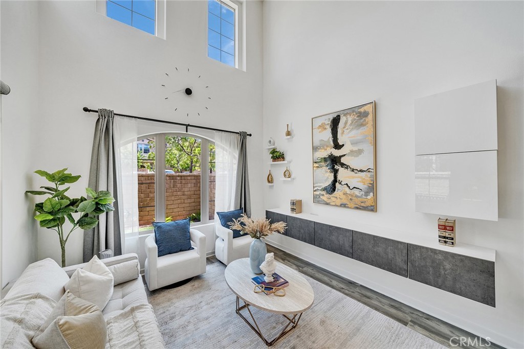 182 Finch
