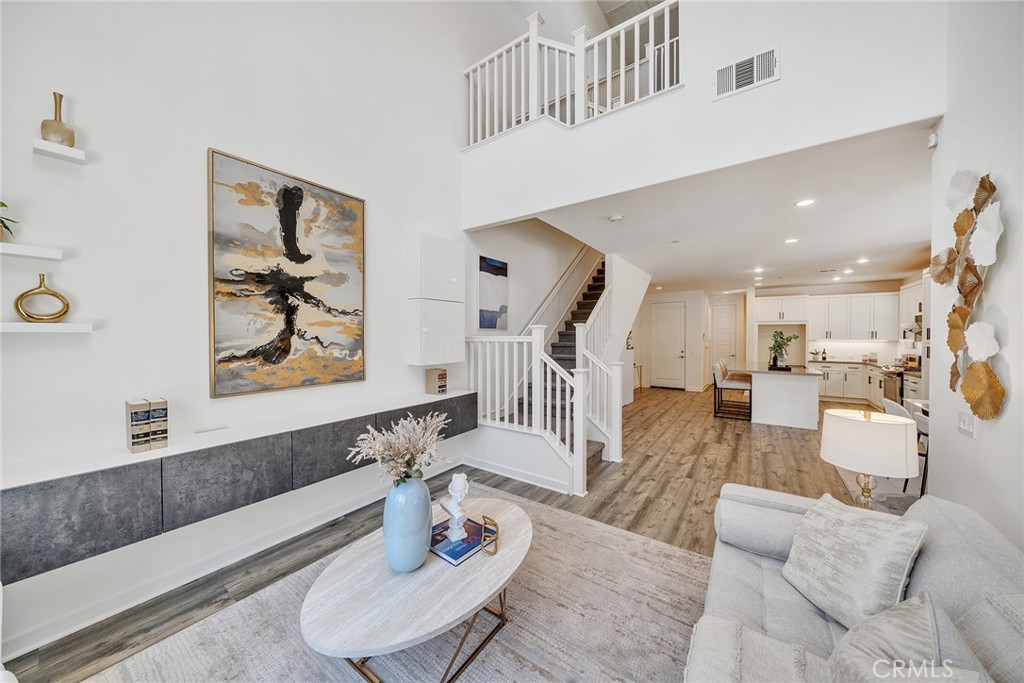 182 Finch