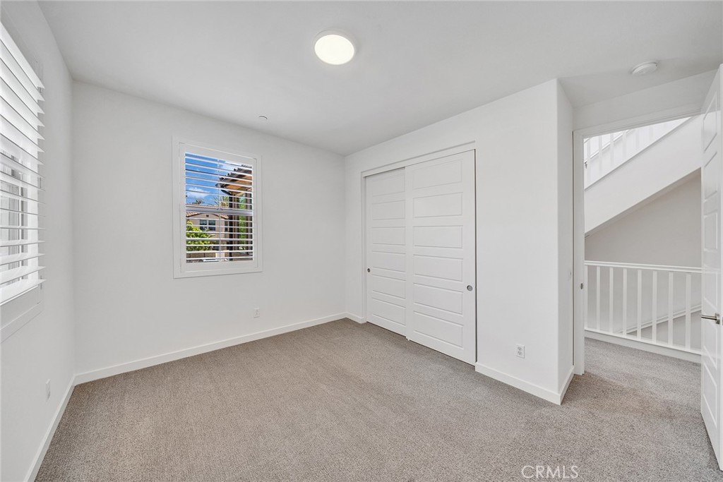 182 Finch