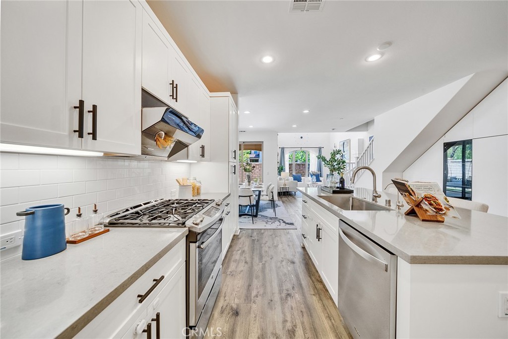 182 Finch
