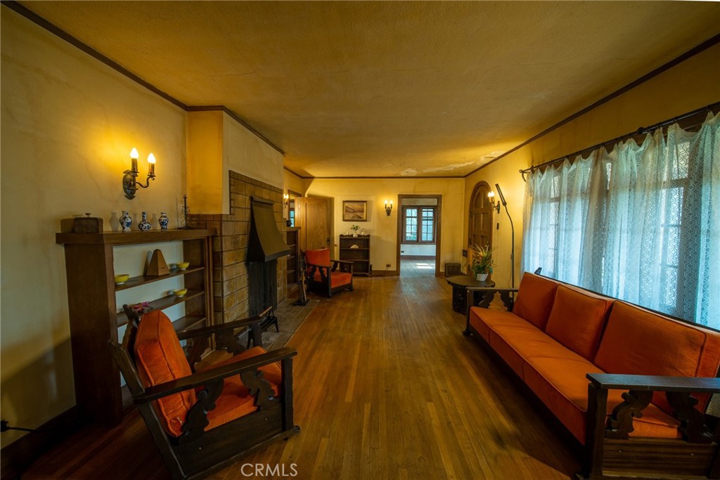 234 N Magnolia