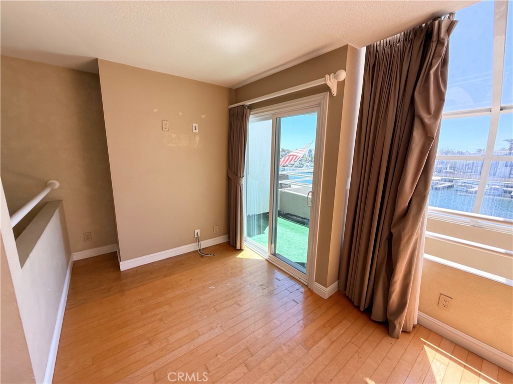 3382 Tempe Drive