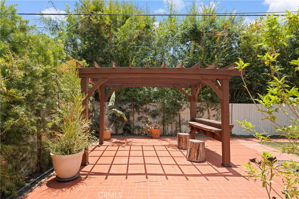 2326 Galbreth